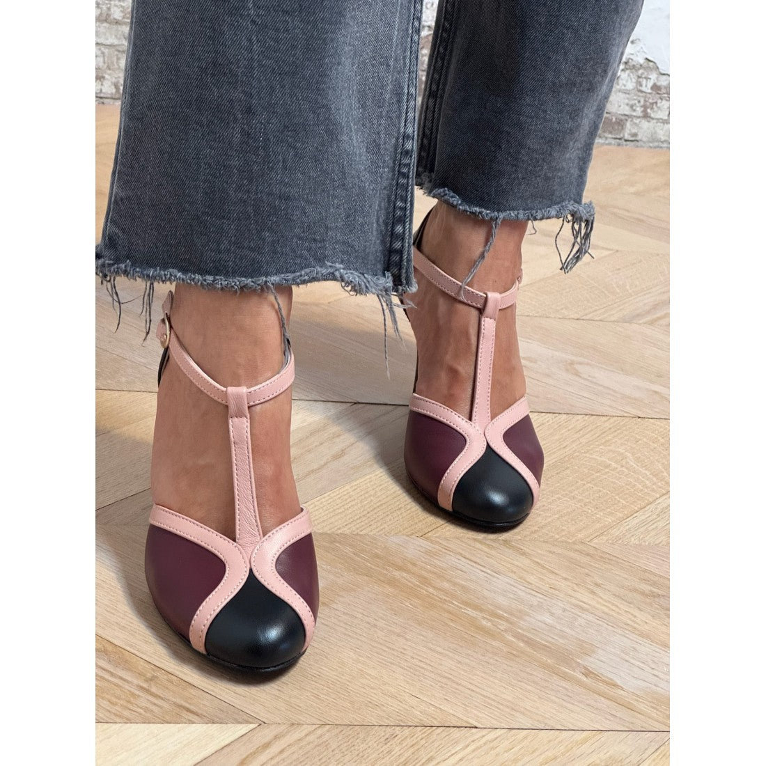 RETRÒ T-BAR HEELS